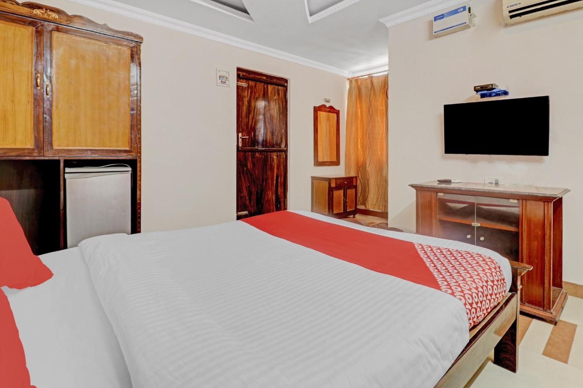Hotel O Royal Grand Residency Near Lalbagh Botanical Garden Бангалор Екстериор снимка